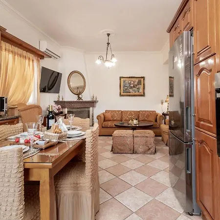 La Casa Di Nina Laganas