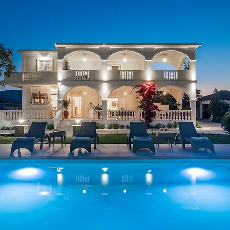 La Casa Di Nina Holiday home *
